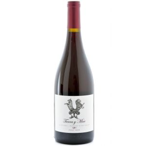 Tierra y Mar La Riviere Russian River Pinot Noir 2015